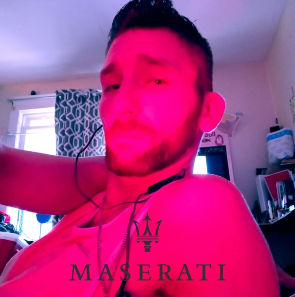 Meet your Posher, Joshua - Picture 1 of 1